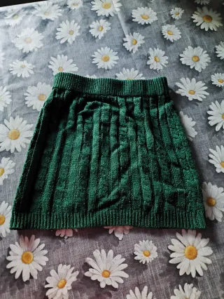 Gonna bambina in maglia verde