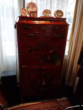 Precioso mueble y 3 sofás: 2 de 2 plazas y 1 de 3