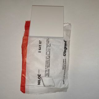 Interrptor + Cruzamiento Legrand Niloe Step