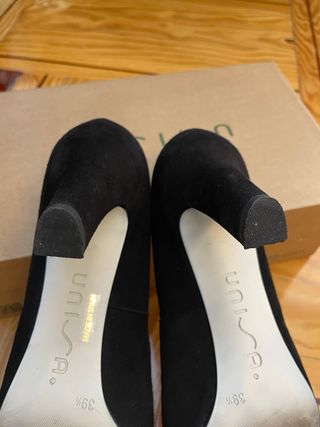 Zapatos Unisa Tacón Salón Negro Talla 39.5