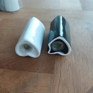 Set sale e pepe a forma di cuore