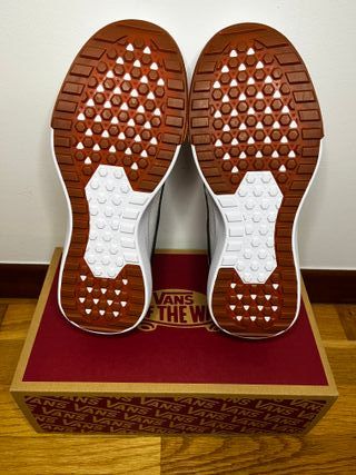 Zapatillas Vans Mesh - Talla 40 - Color: blanco