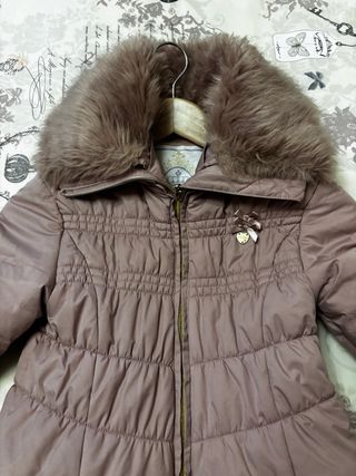 Abrigo niña rosa con pelo