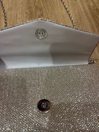 Bolso de fiesta dorado