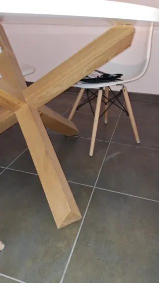 Conjunto mesa y 3 sillas estilo nórdico. REBAJADO