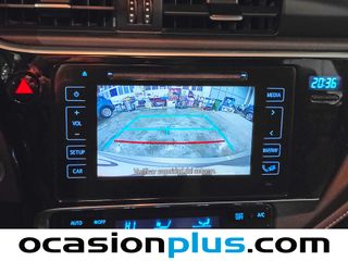 Toyota Auris 140H Touring Sports Active 100 kW (136 CV)