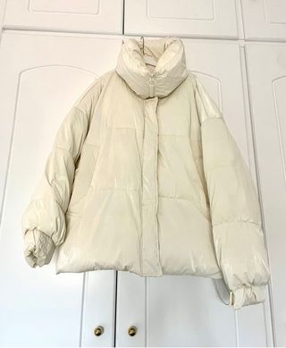 Plumífero blanco roto oversize