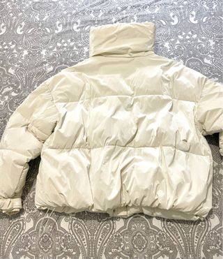 Plumífero blanco roto oversize