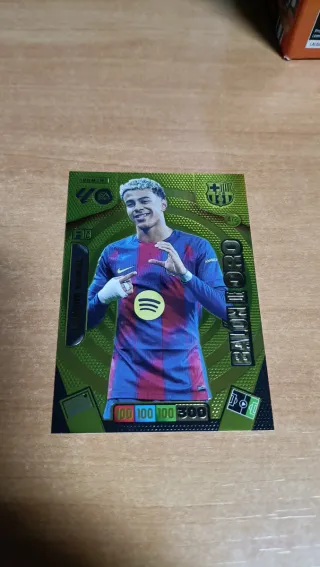 Lamine Yamal Balón de Oro Panini EA Sports