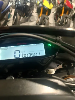 Fantic XEF 250 2025 - ¡Solo 300km!