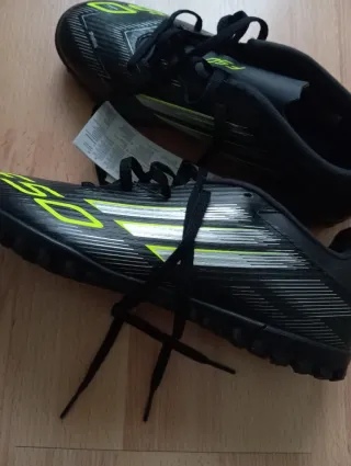 Zapatillas Adidas F50 Club TF Talla 39 1/3