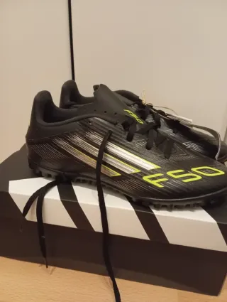 Zapatillas Adidas F50 Club TF Talla 39 1/3