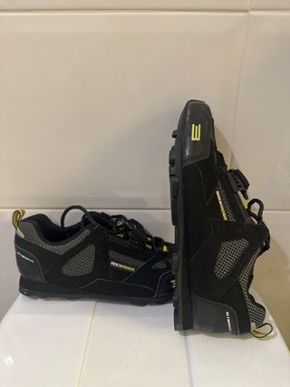 Zapatillas ciclismo Rockrider Btwin con sus calas