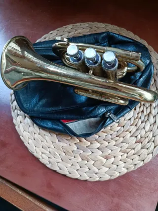 Trompeta Jupiter Pocket JTR-710 + funda