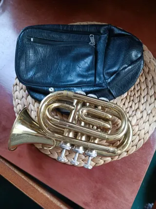 Trompeta Jupiter Pocket JTR-710 + funda