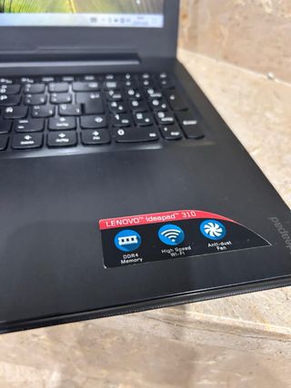 Portátil Lenovo 15,6 12GB RAM 1TB HDD