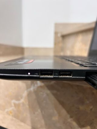 Portátil Lenovo 15,6 12GB RAM 1TB HDD