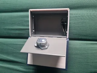 Caja Fuerte hucha Diccionario Inglés Caja fuerte o