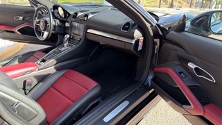 Porsche 718 Cayman 2019