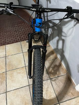 Bicicleta eléctrica BERRIA MAKO HYBRID