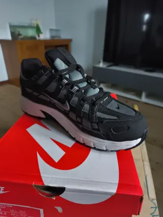 Nike P-6000 Preto/Cinza