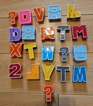 Lote Letras Robot Transformables Alphabet R