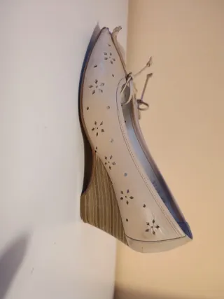 Zapatos Montesinos Beige Mujer