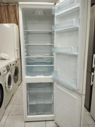 NEVERA BEKO MARCA BEKO de ancho 55