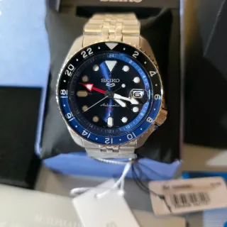 Reloj Seiko SKX Sports GMT Automático