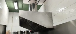 Se traspasa Bar-Restaurante. Licencia C3 Reformado