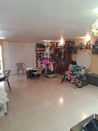 Casa adosada en venta en Este en Mérida