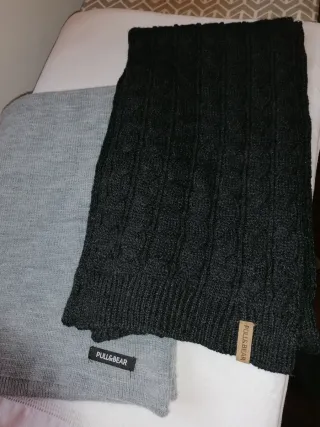 2 Sciarpe Pull&Bear Grigia e Nera