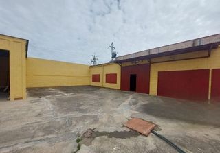 Nave industrial en alquiler en Ensanche de Vallecas - Valdecarros en Madrid
