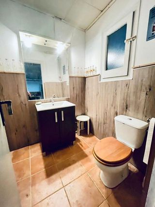 Local comercial en venta en Can Baró en Barcelona