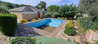 Chalet en venta en Vallirana