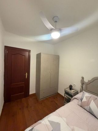 Piso en alquiler en Linares