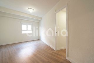 Piso en alquiler en Avenida de la Paz en Xirivella