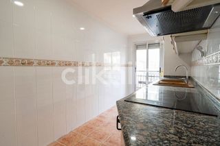 Piso en alquiler en Avenida de la Paz en Xirivella