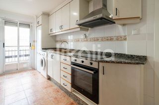 Piso en alquiler en Avenida de la Paz en Xirivella