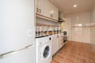 Piso en alquiler en Avenida de la Paz en Xirivella