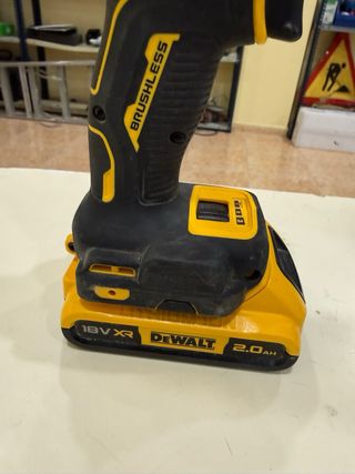 Taladro y Atornillador Dewalt 18V