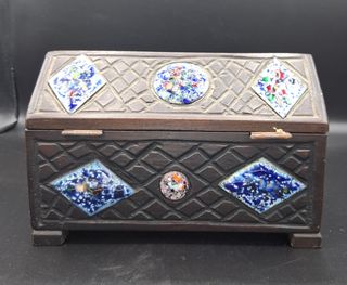 Arqueta o baul de estilo Románico con Esmaltes