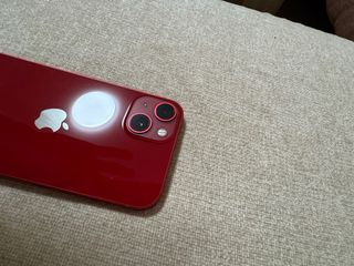 iPhone 13 Rojo 256 gb