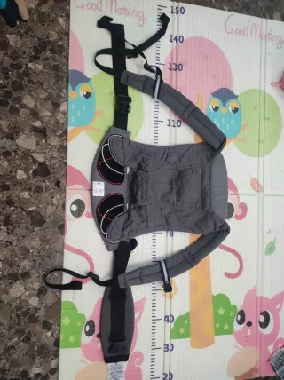 Mochila Portabebés Ergobaby Gris