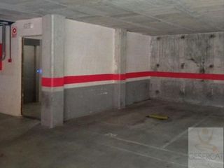 Garaje en venta en Altamira - Canaletes en Cerdanyola del Vallès