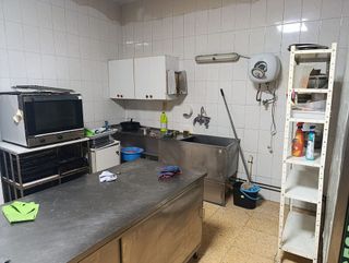 Local comercial en venta en Zona Llombai en Burriana