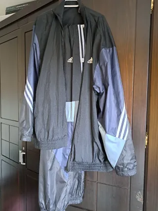 Chándal Adidas Negro y Azul Nuevo