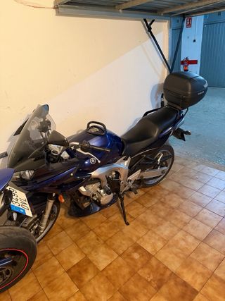 Yamaha Fazer 600cc Naked