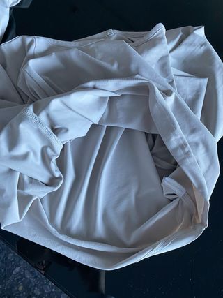 Crop top Gymshark manga larga beige Talla M