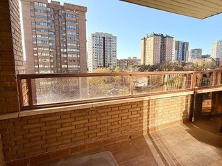 Piso en alquiler en Costillares en Madrid